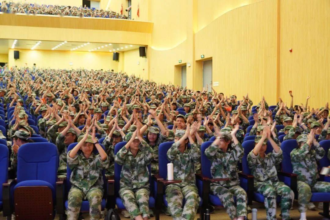 肖战究竟是怎么火起来的呢？他为什么能拥有如此高的人气？